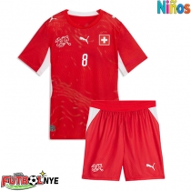 Camiseta Suiza Remo Freuler #8 Primera Equipación para niños Mundial 2026 manga corta (+ pantalones cortos)